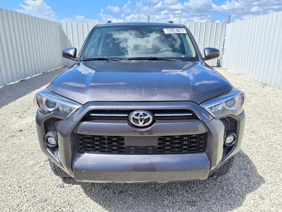 2023 TOYOTA 4RUNNER SR5 5