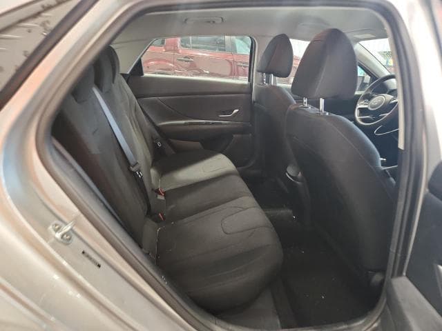 2021 HYUNDAI ELANTRA SE 10