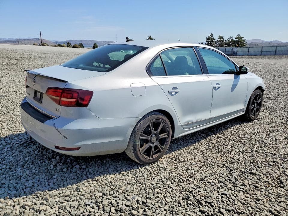 2017 VOLKSWAGEN JETTA SEL 3