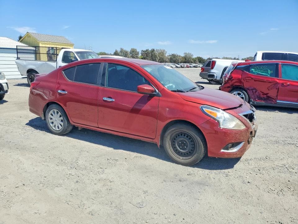 2019 NISSAN VERSA SV 4