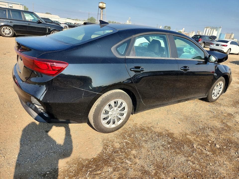 2024 KIA FORTE LX 3