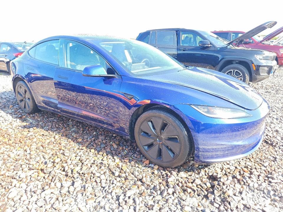 2024 TESLA MODEL 3 4