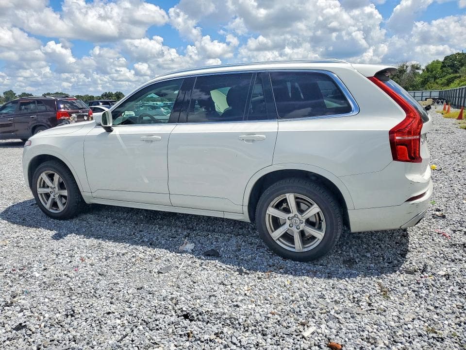 2021 VOLVO XC90 T5 MOMENTUM 2