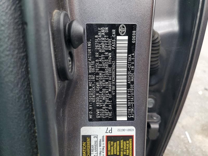 2017 TOYOTA CAMRY SE 13