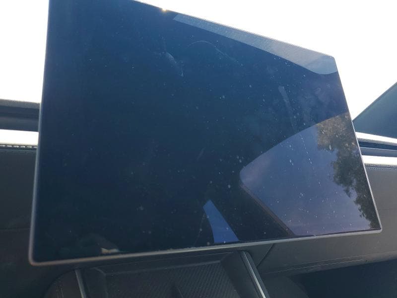 2026 TESLA MODEL Y 9