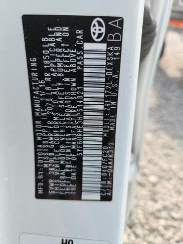 2017 TOYOTA COROLLA SE 13