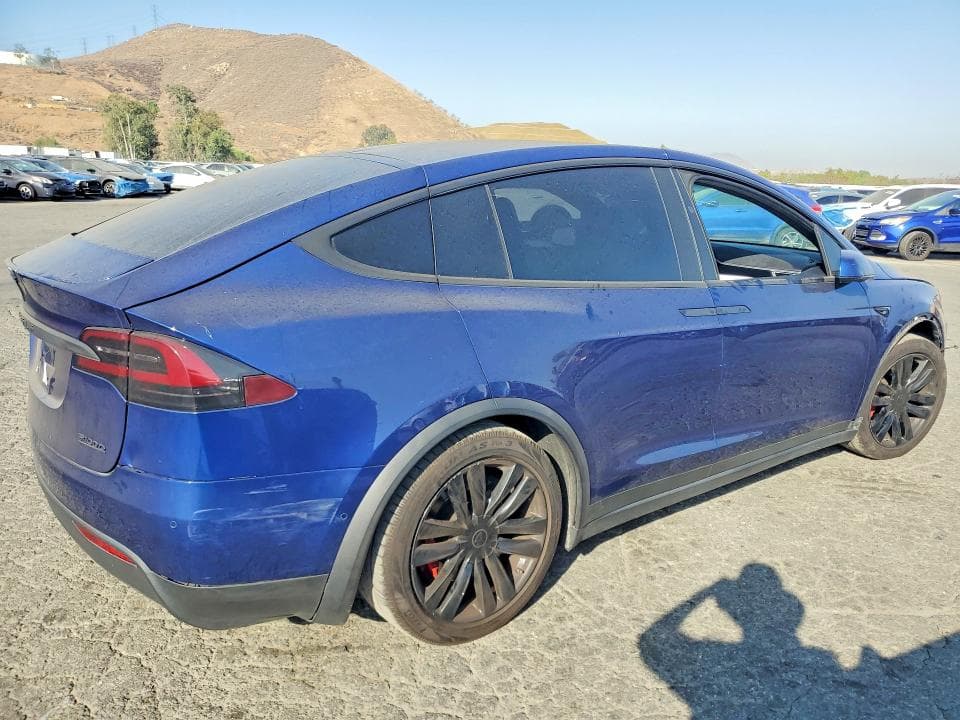 2017 TESLA MODEL X 3
