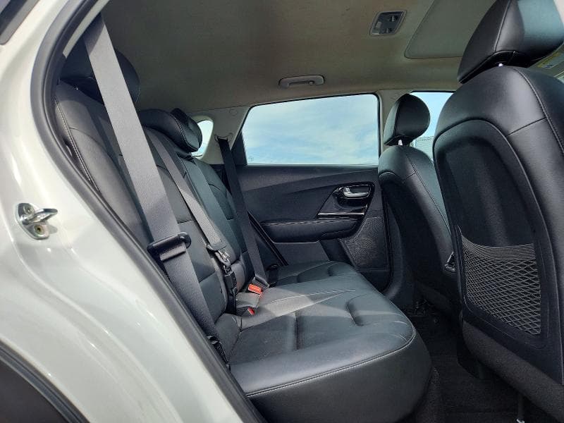 2020 KIA NIRO EX PREMIUM 11