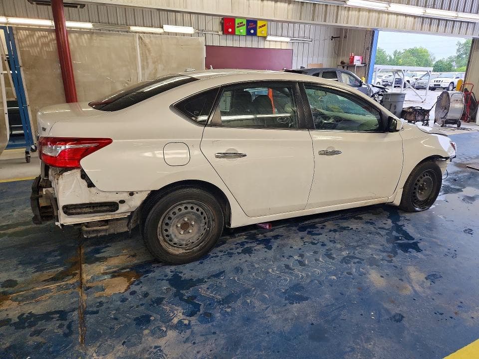 2019 NISSAN SENTRA S 3