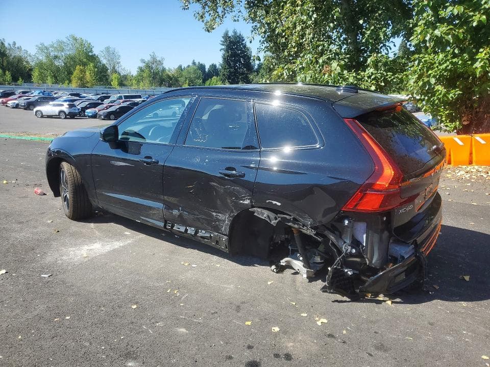 2026 VOLVO XC60 PLUS 2