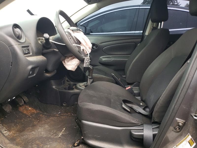 2018 NISSAN VERSA S 7