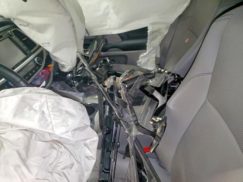 2019 TOYOTA HIGHLANDER LIMITED PLATINUM 13