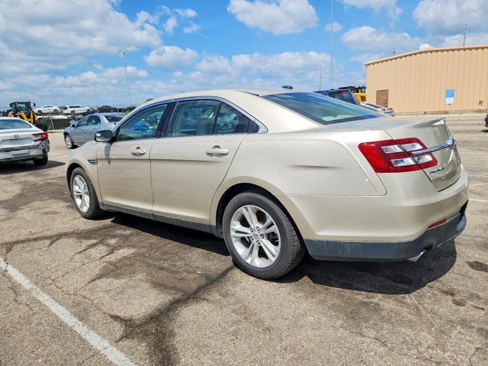 2017 FORD TAURUS SE 2