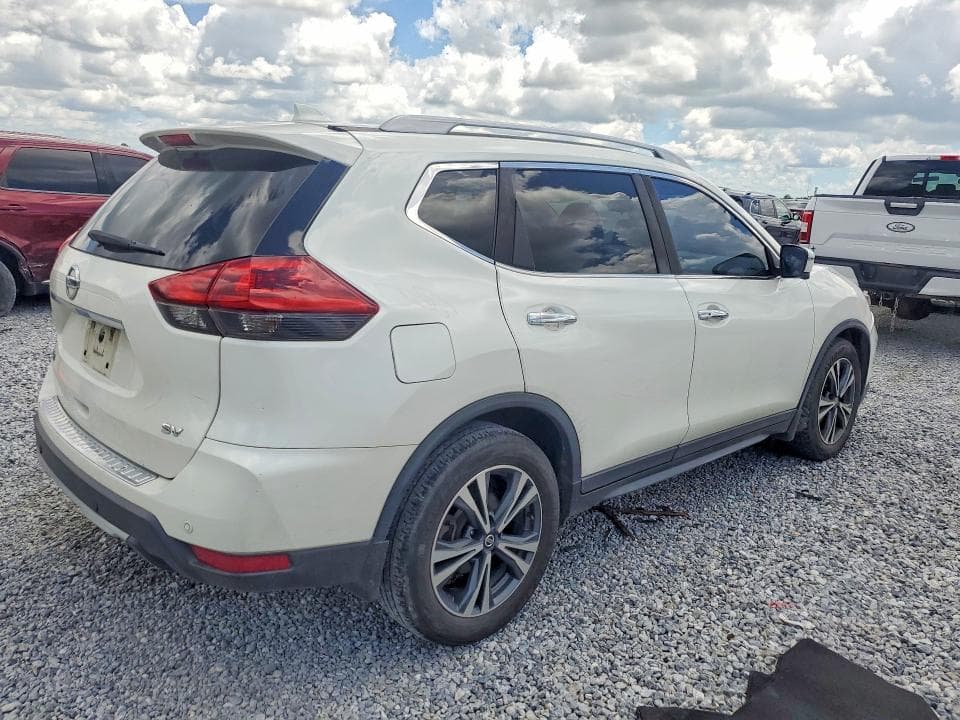 2019 NISSAN ROGUE SV 3