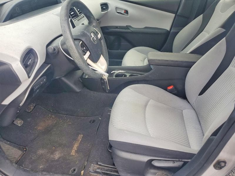 2017 TOYOTA PRIUS TWO 7