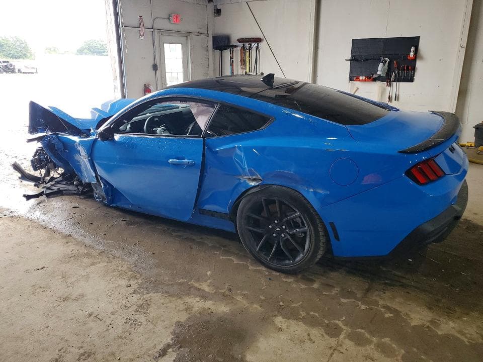 2024 FORD MUSTANG GT 2