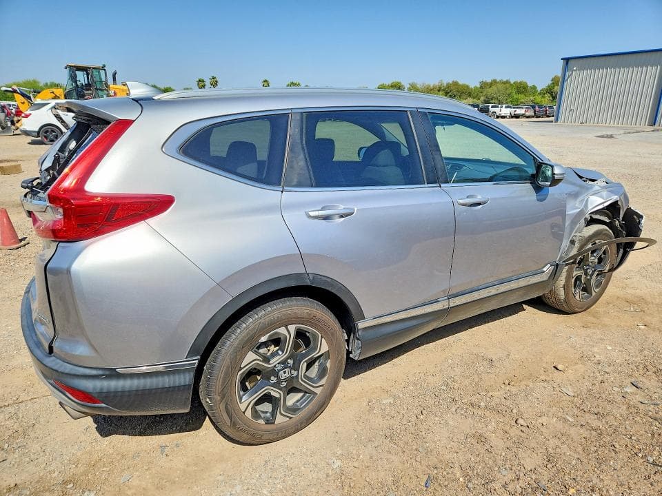 2018 HONDA CR-V TOURING 3