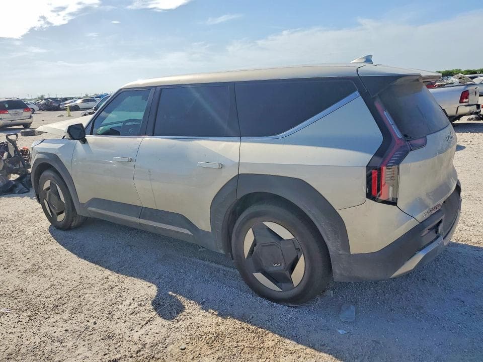 2024 KIA EV9 LIGHT 2