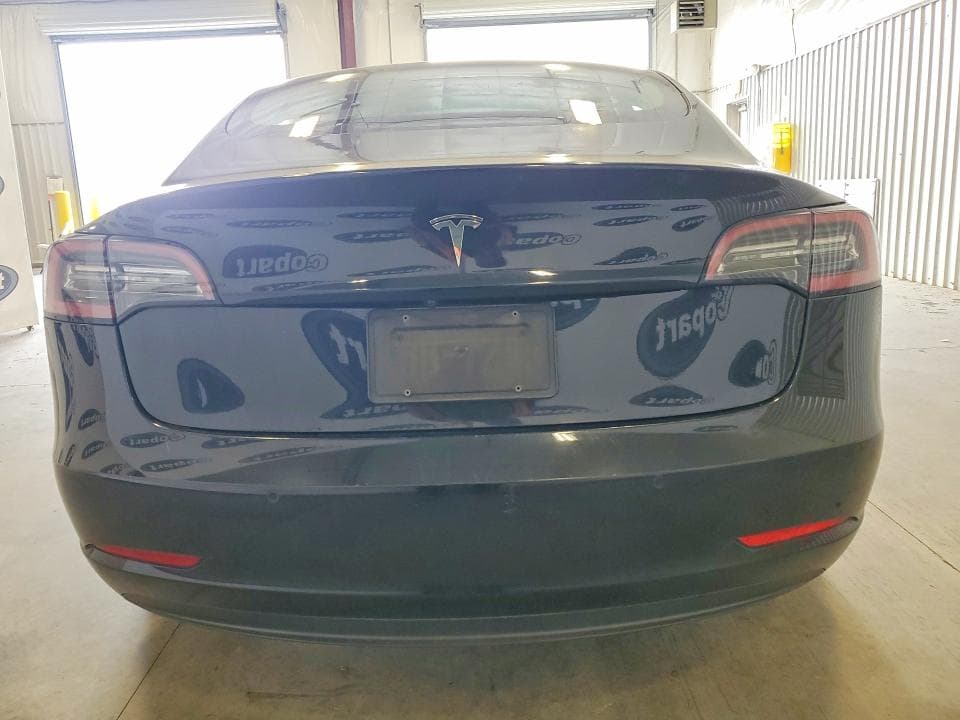 2022 TESLA MODEL 3 6