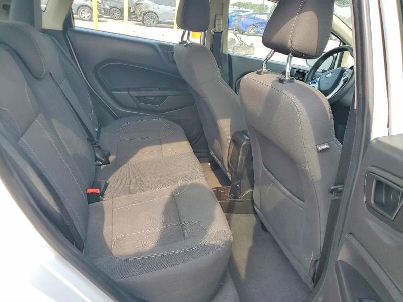 2019 FORD FIESTA SE 11