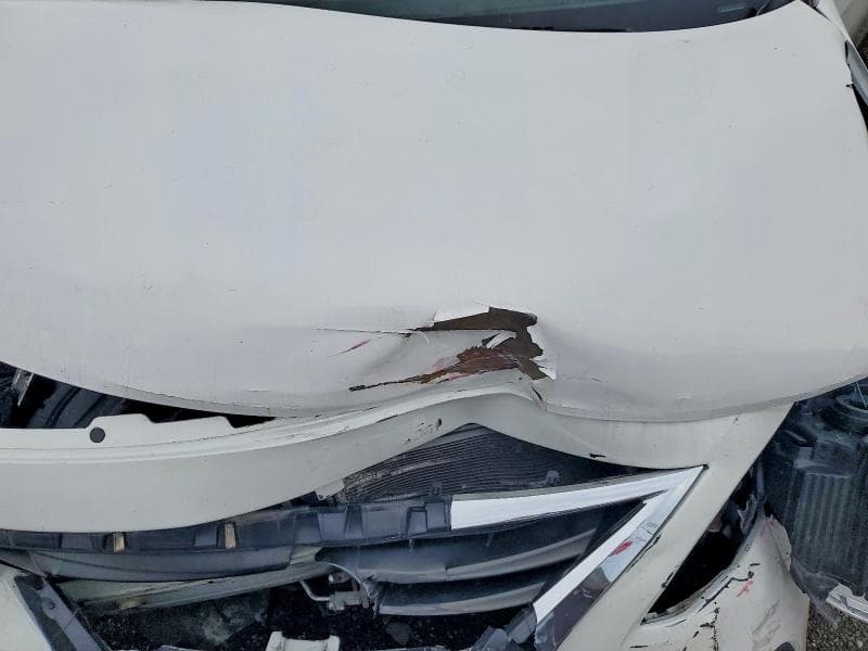 2019 NISSAN VERSA SV 11