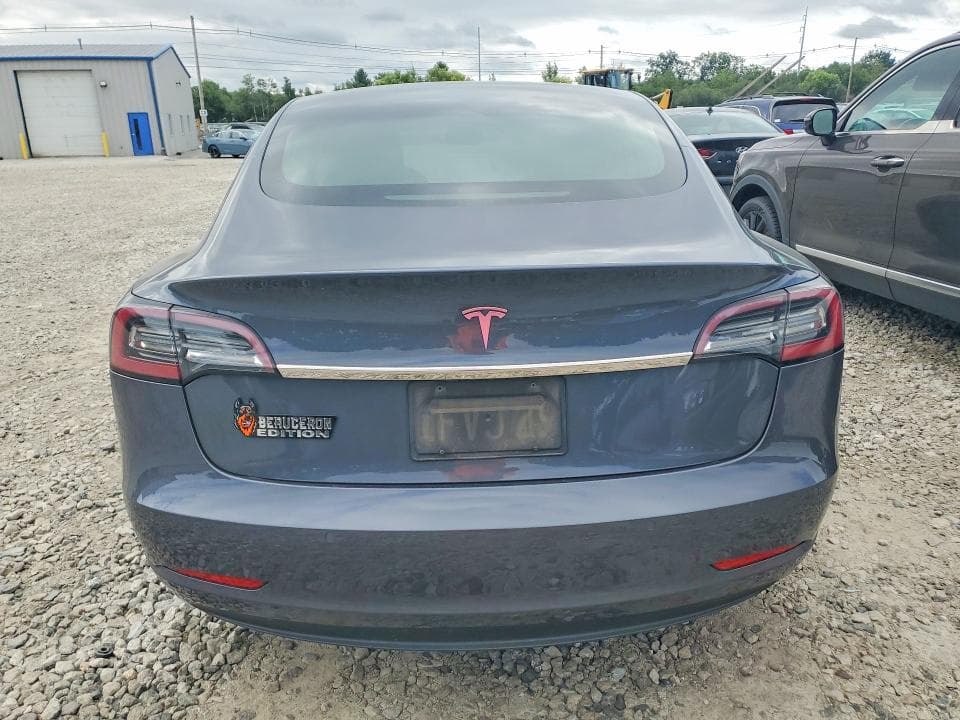 2019 TESLA MODEL 3 6