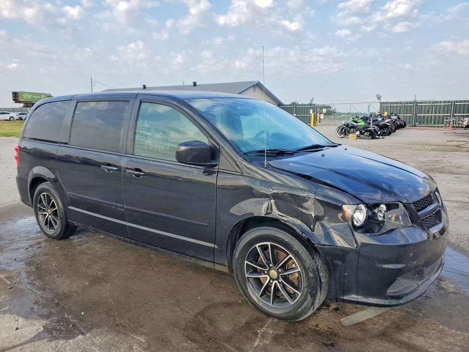 2017 DODGE GRAND CARAVAN SE 4