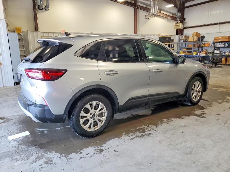 2023 FORD ESCAPE ACTIVE 3