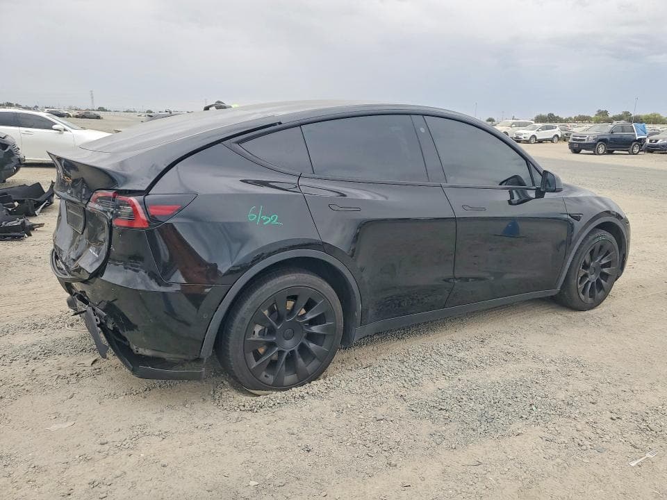 2022 TESLA MODEL Y 3