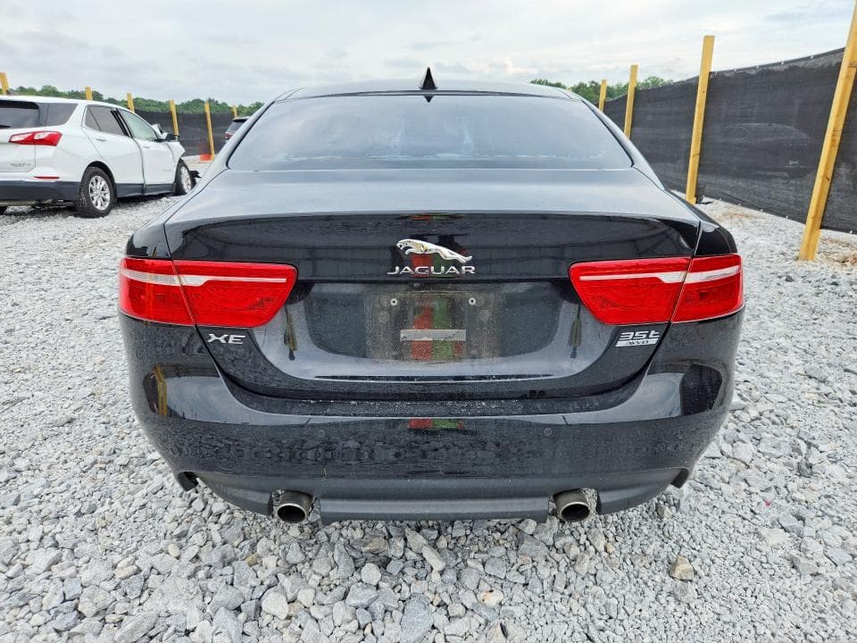 2017 JAGUAR XE PREMIUM 6