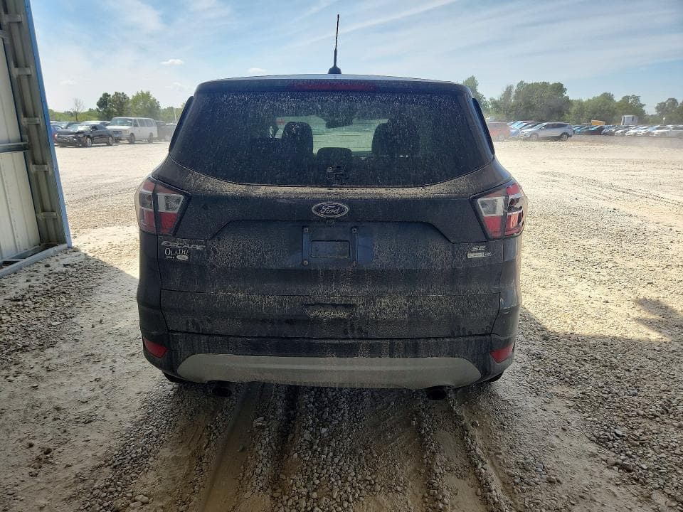 2017 FORD ESCAPE SE 6