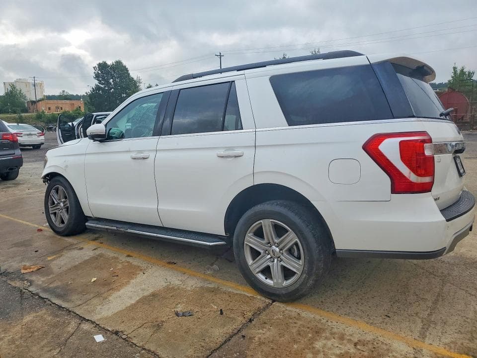 2020 FORD EXPEDITION XLT 2