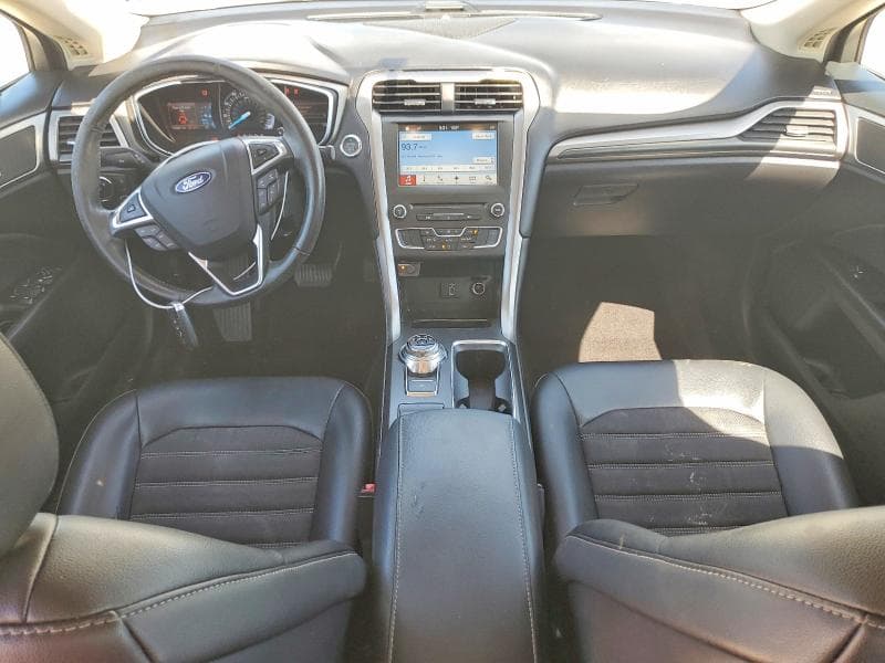 2017 FORD FUSION SE 8
