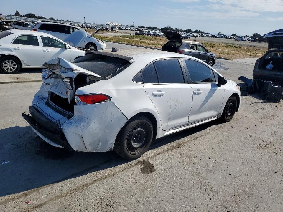 2020 TOYOTA COROLLA LE 3