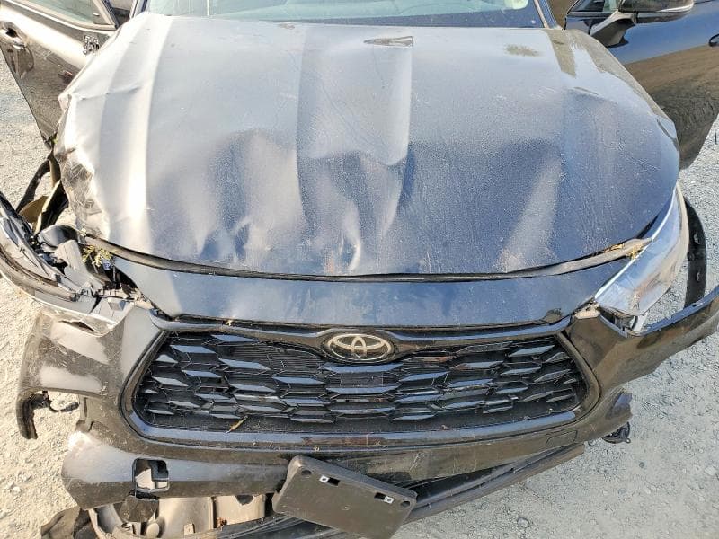 2025 TOYOTA HIGHLANDER HYBRID XLE NIGHTSHADE 12