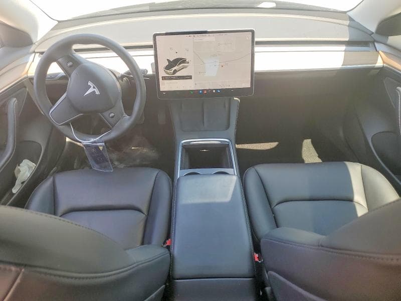 2021 TESLA MODEL 3 8