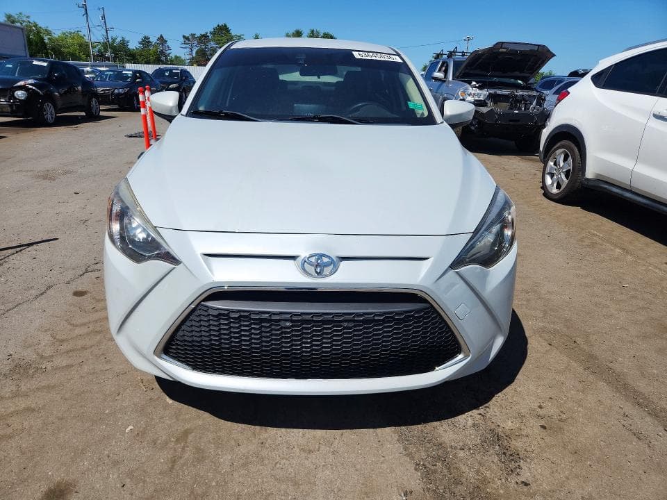 2019 TOYOTA YARIS L 5