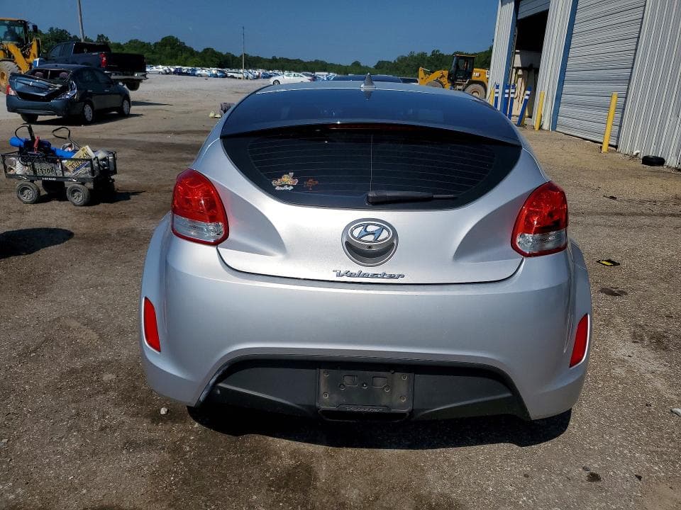 2017 HYUNDAI VELOSTER BASE 6