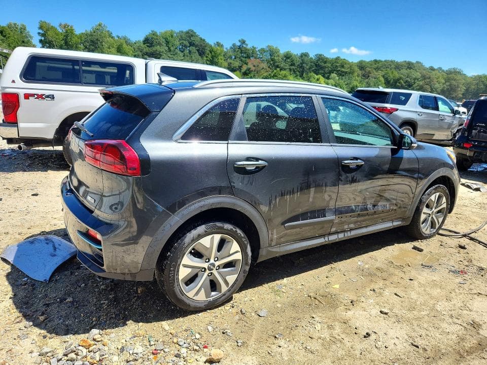 2022 KIA NIRO EV S 3