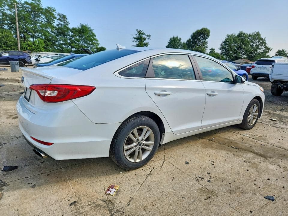 2017 HYUNDAI SONATA SE 3