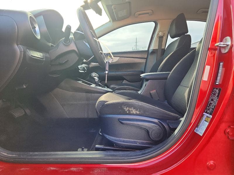 2019 KIA FORTE LXS 7