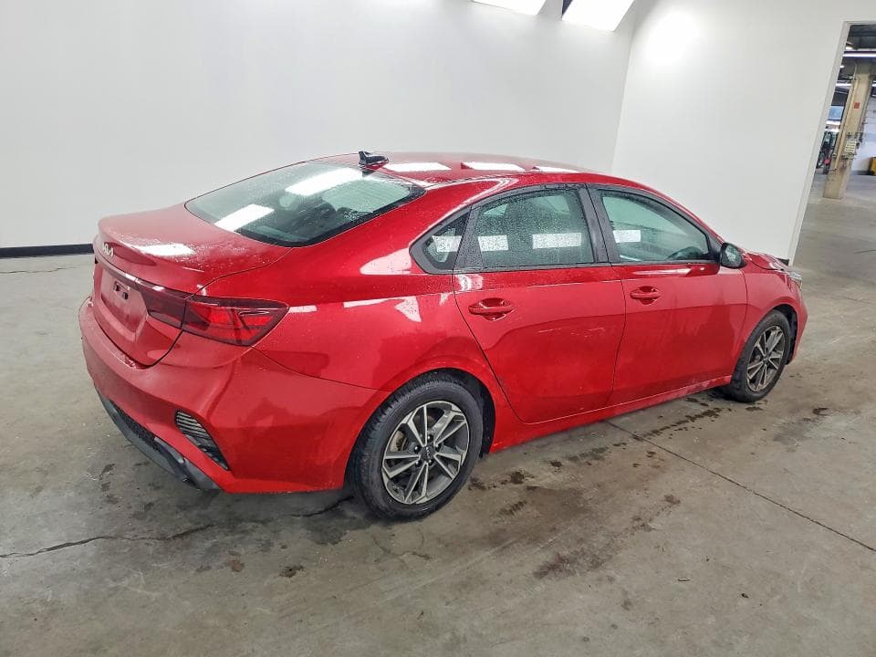 2023 KIA FORTE LXS 3