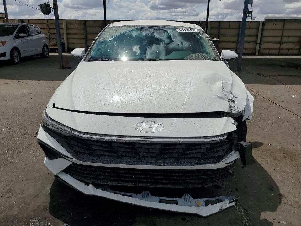 2026 HYUNDAI ELANTRA SE 5