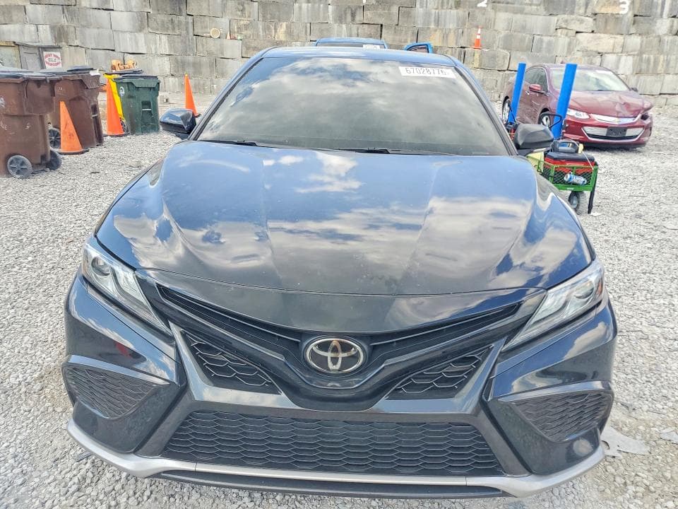 2022 TOYOTA CAMRY XSE 5