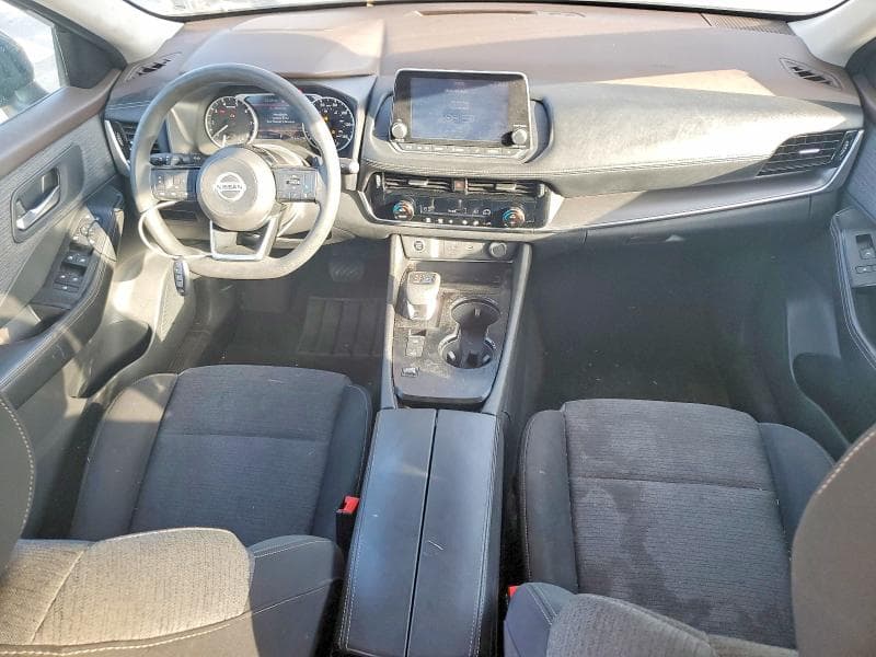 2021 NISSAN ROGUE SV 8