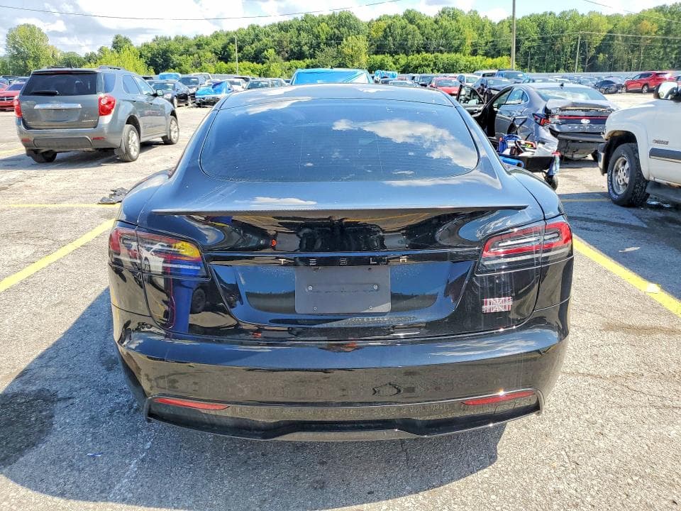 2023 TESLA MODEL S 6