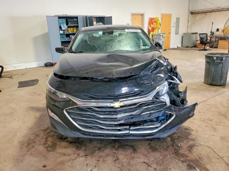 2023 CHEVROLET MALIBU LT 5