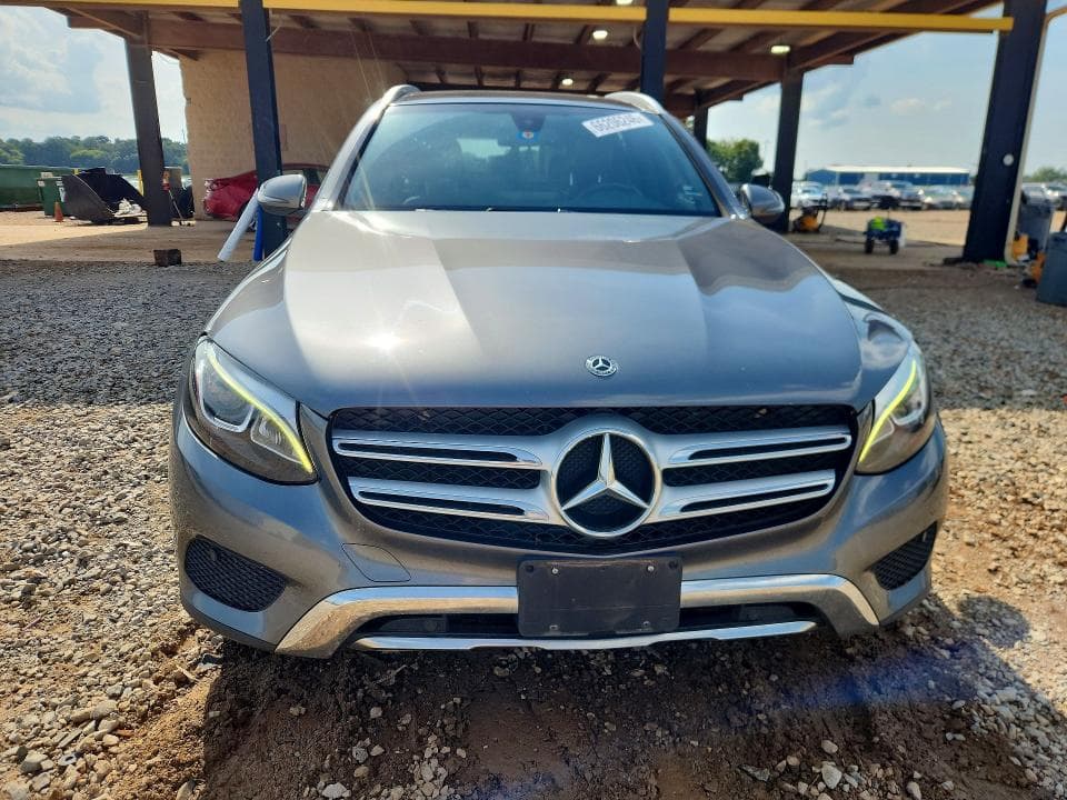 2017 MERCEDES-BENZ GLC 300 5