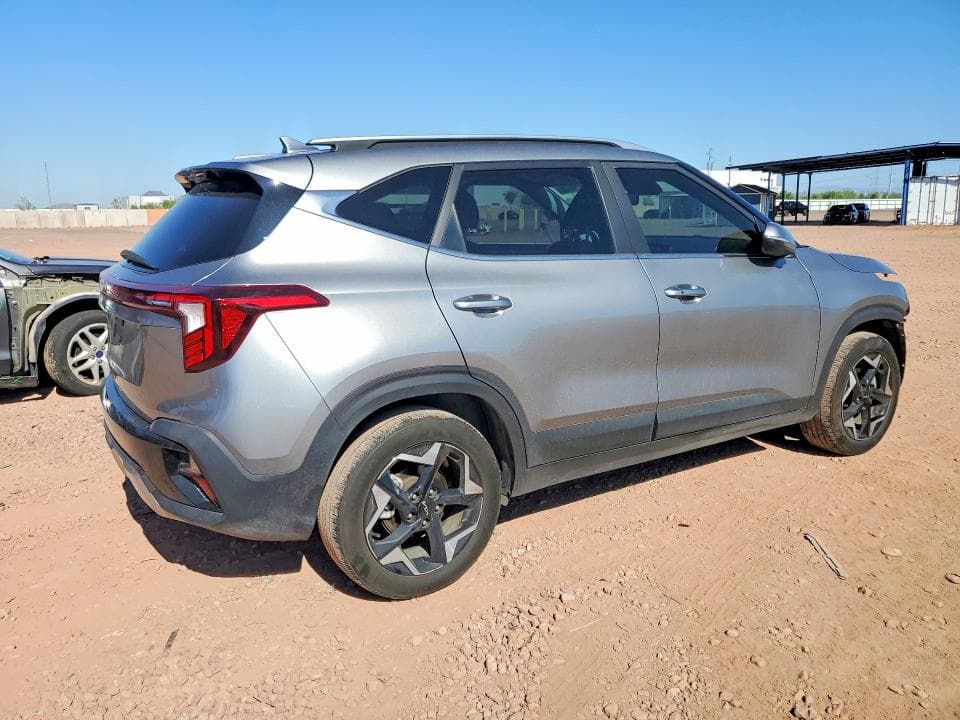 2024 KIA SELTOS EX 3