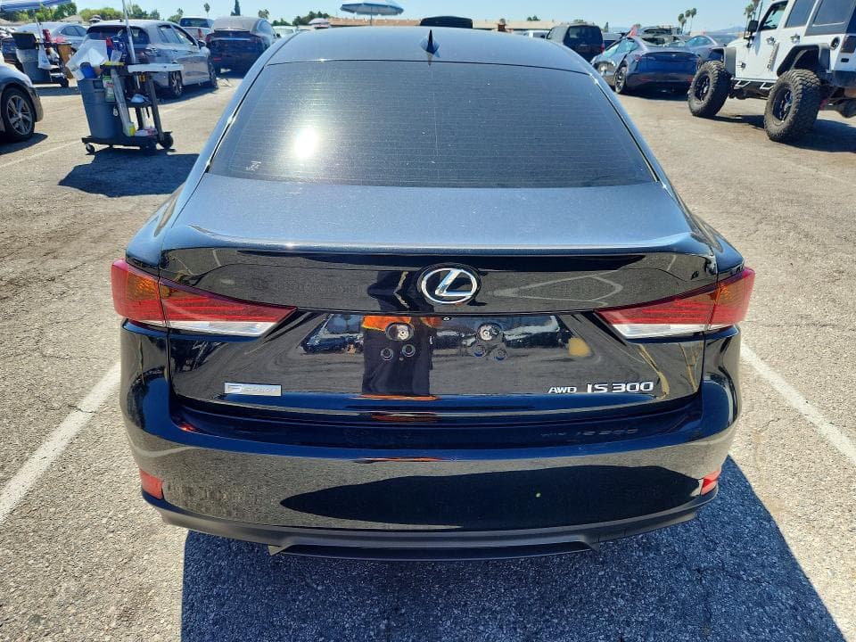 2019 LEXUS IS 300 6